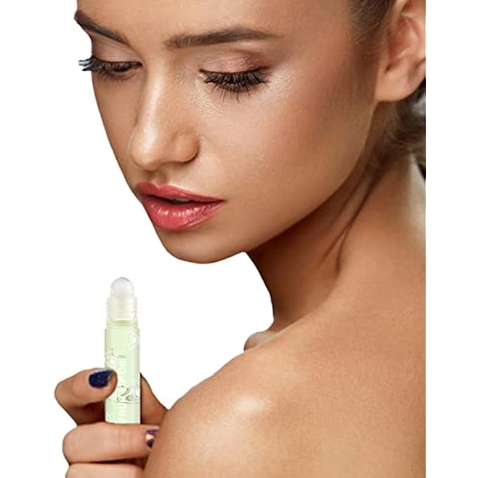 rayihni LIP MOUTH LIP OIL LIP SOOTHES BALL BALM TRANSPARENT AND LIQUID NOURISHING SKIN DRY LIPS MOISTURIZING OIL 3ML COLORLESS HYDRATING FRUIT CARE ROLLER OIL LIP MOISTURIZER FOR VERY DRY (2-C, ONE SIZE) - Image 2